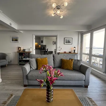 Belle Vue Apartment Sandown Exterior photo